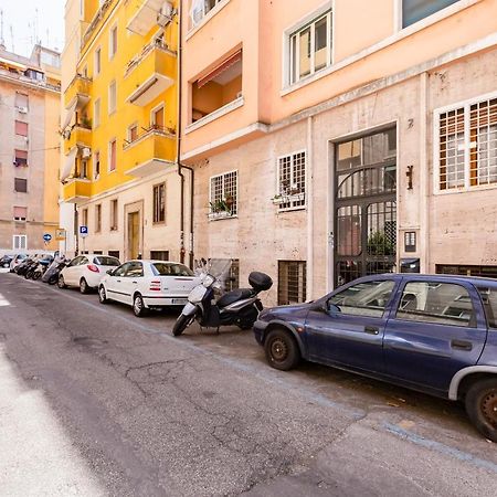 Bmga L The White Crown Apartment In Testaccio โรม ภายนอก รูปภาพ
