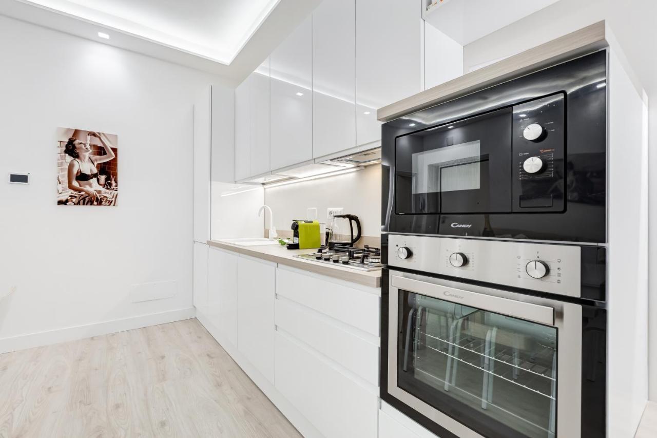Bmga L The White Crown Apartment In Testaccio โรม ภายนอก รูปภาพ