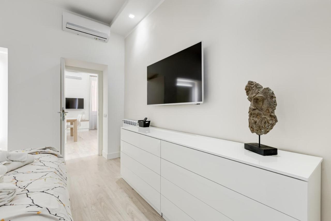 Bmga L The White Crown Apartment In Testaccio โรม ภายนอก รูปภาพ
